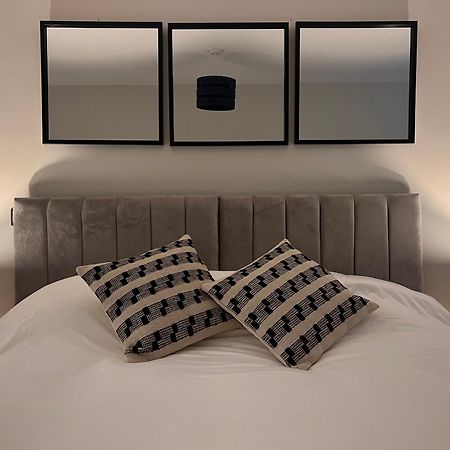 Modern Apartment - Bhx Nec - Free Secure Gated Parking 索利赫尔 外观 照片