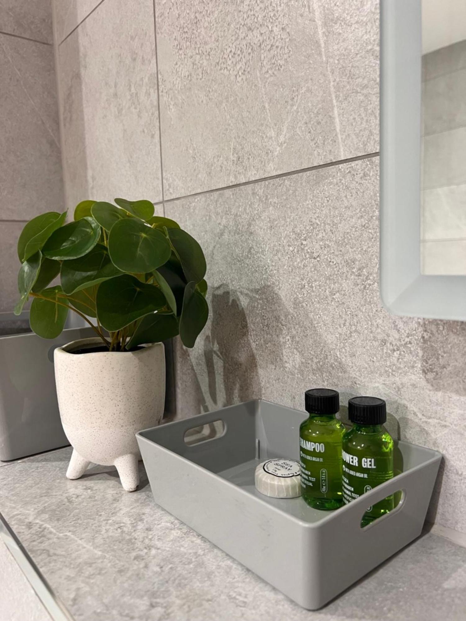 Modern Apartment - Bhx Nec - Free Secure Gated Parking 索利赫尔 外观 照片